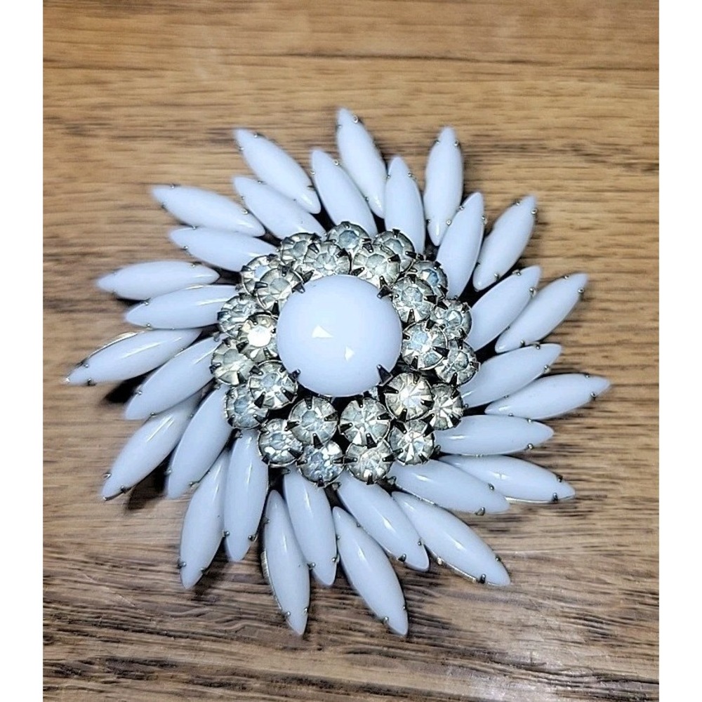 Large Vintage Designer Judy Lee Milk Glass White Rhinestone Flower Brooch
